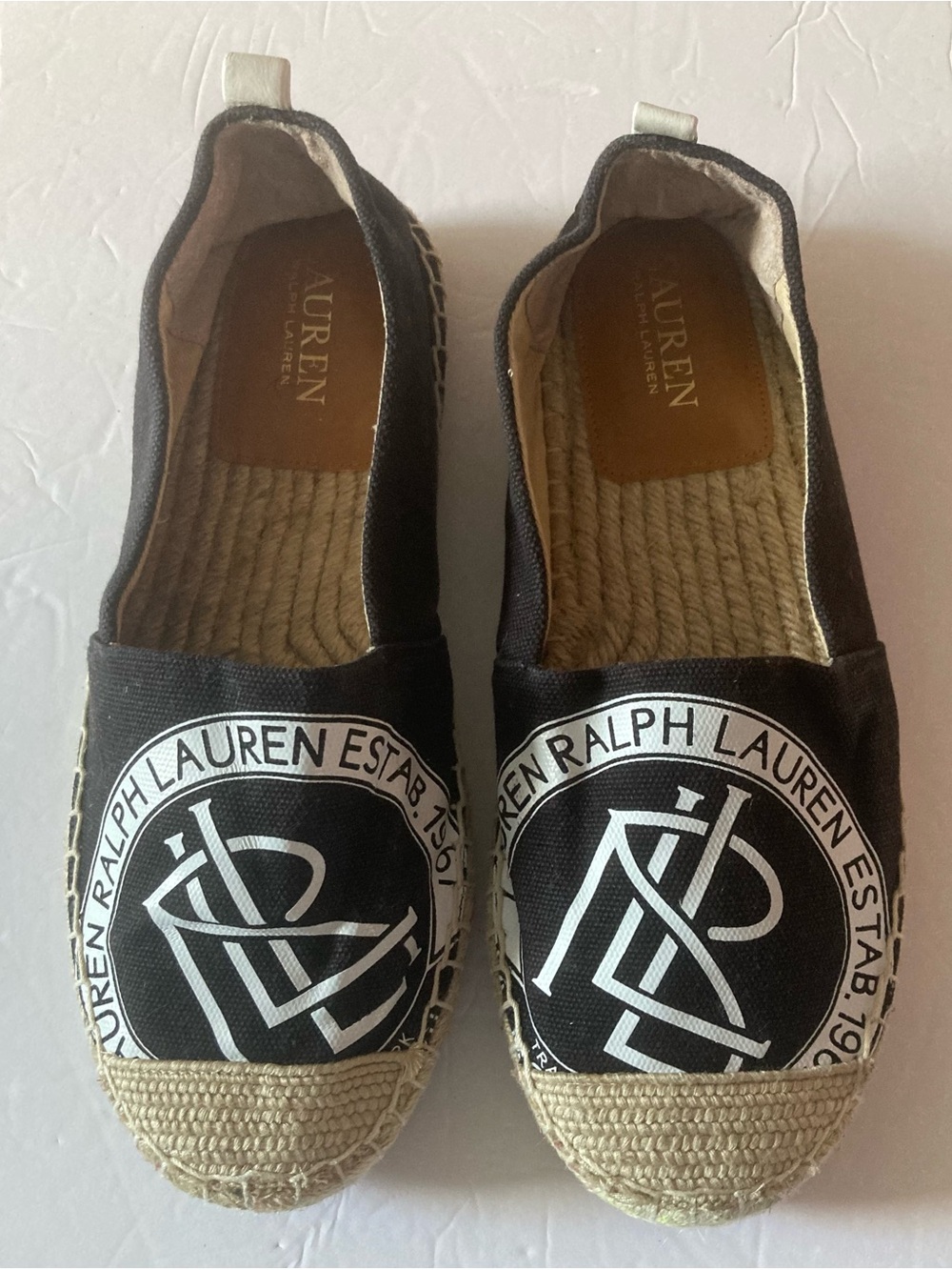 Ralph Lauren SZ 7.5 Black Espadrilles prominent white logo.Slip on flats.